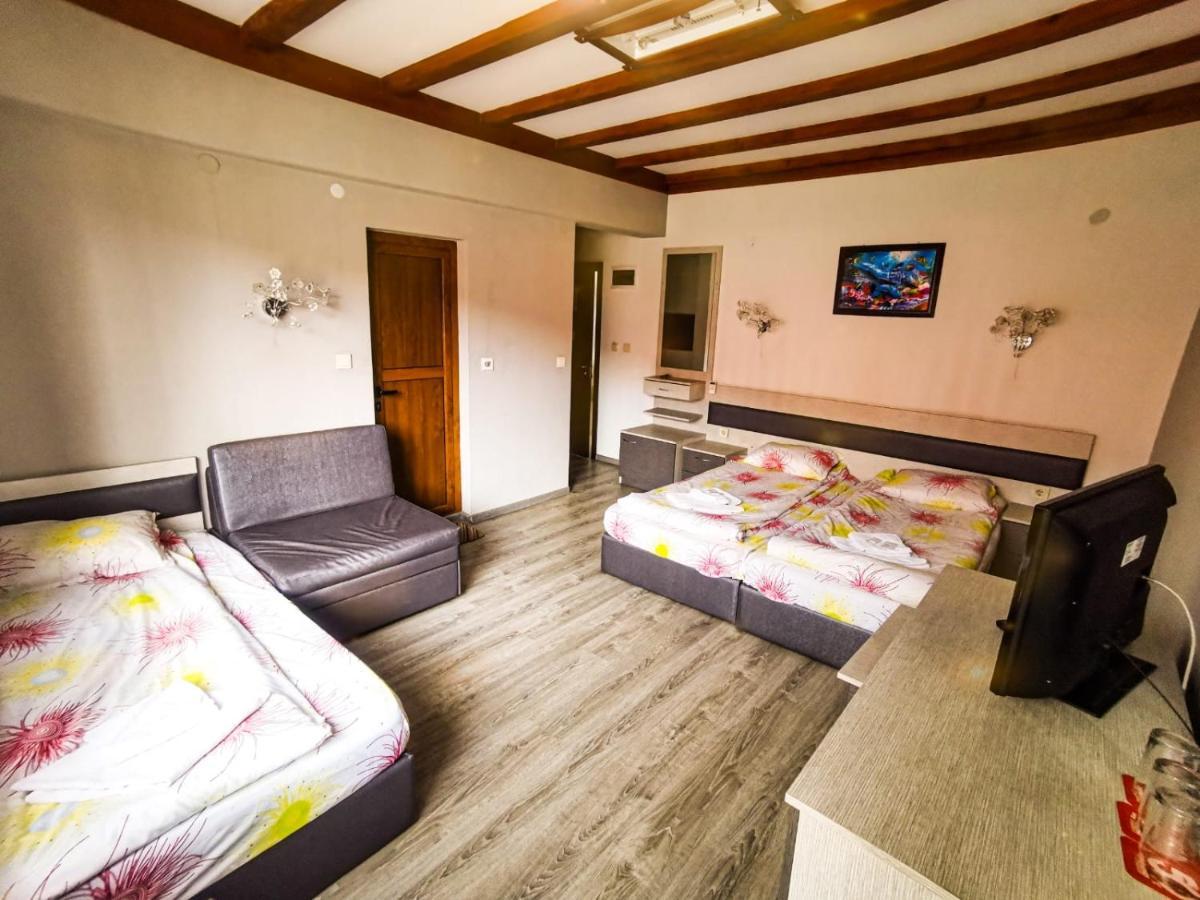 Hotel Alikante Sarnica Exteriér fotografie